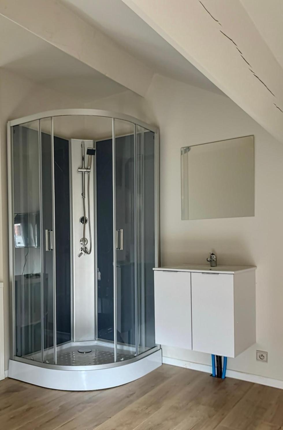 Station 64 A2 Bruxelles-Charleroi-Airport 아파트 외부 사진